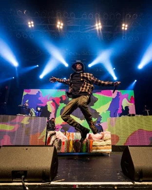 Lip Critic Pittsburgh