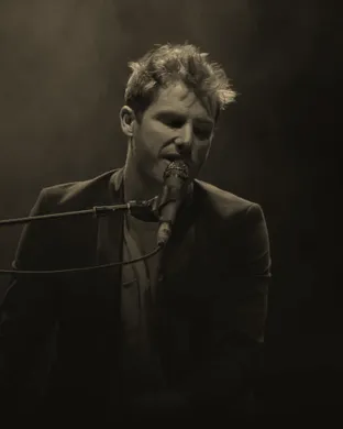 Jon McLaughlin
