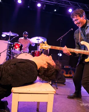 Low Cut Connie