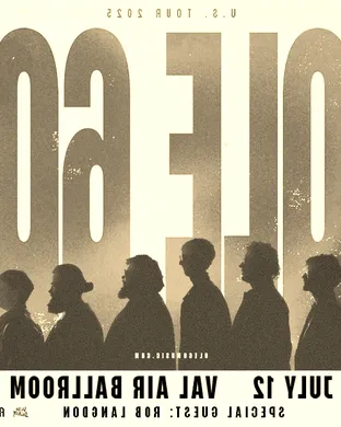 Live concert by Ole 60