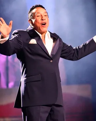 Smokey Robinson Pittsburgh